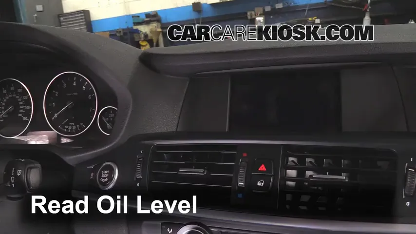 2013 BMW X3 xDrive28i 2.0L 4 Cyl. Turbo Aceite Controlar nivel de aceite